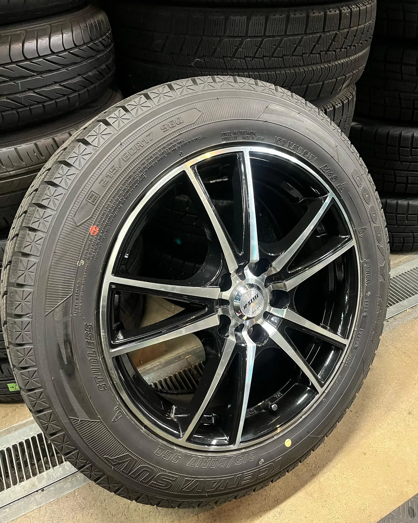 超バリ山 スタッドレス 145R12LT 6PR 4本セット 軽トラ／軽バン等 ...