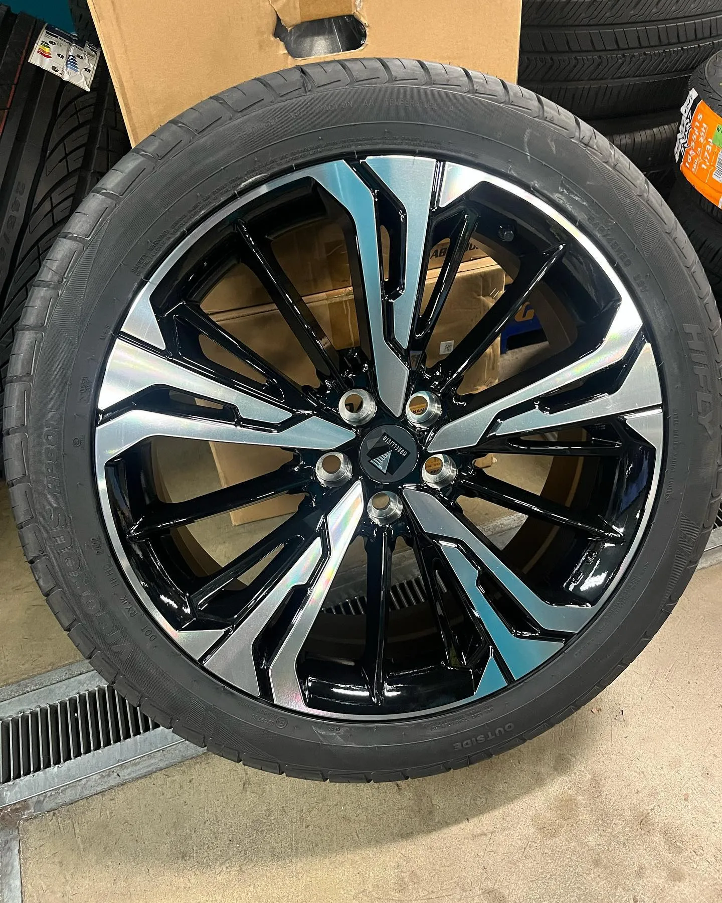 『特価商品のご案内です🐻』