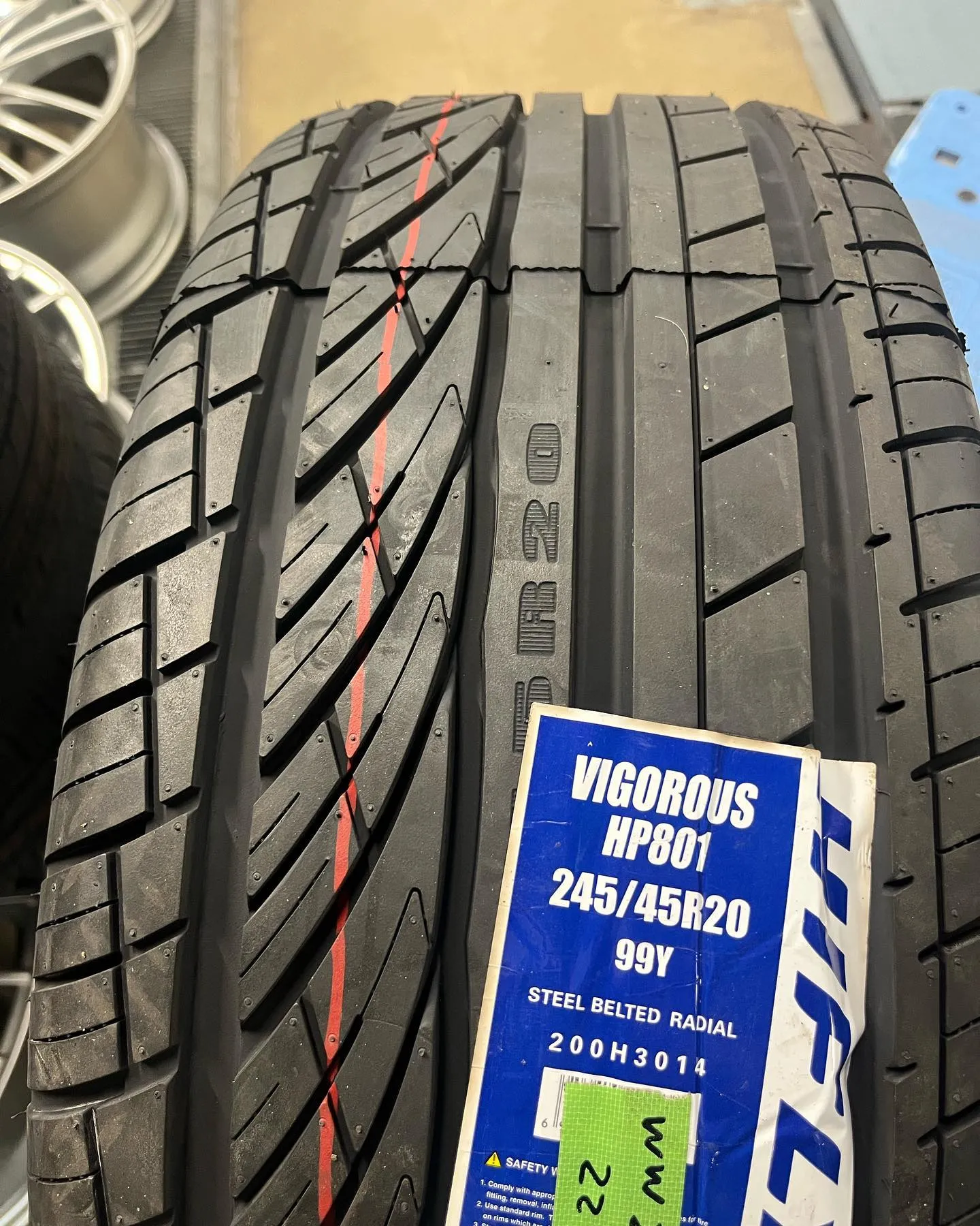 『特価商品のご案内です🐻』