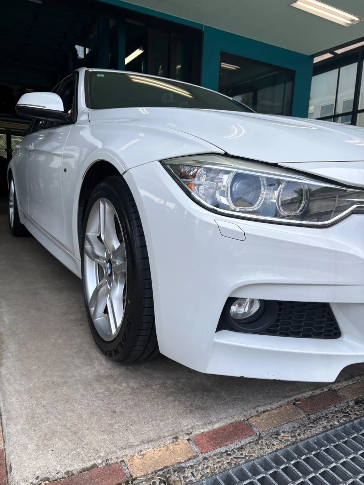 BMW